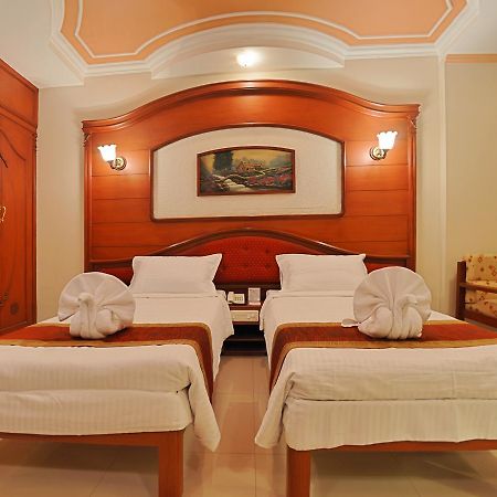 Hotel Gnanam Thanjavur Exterior photo