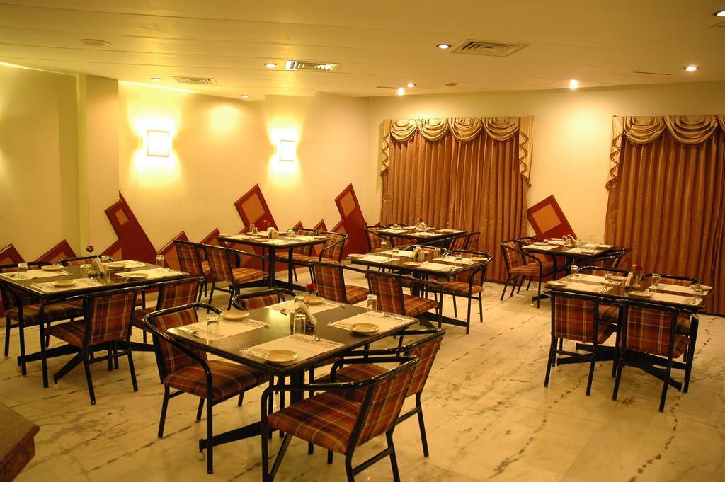 Hotel Gnanam Thanjavur Exterior photo