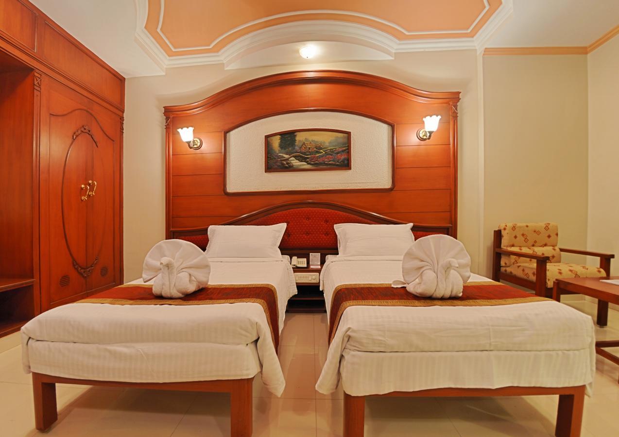 Hotel Gnanam Thanjavur Exterior photo