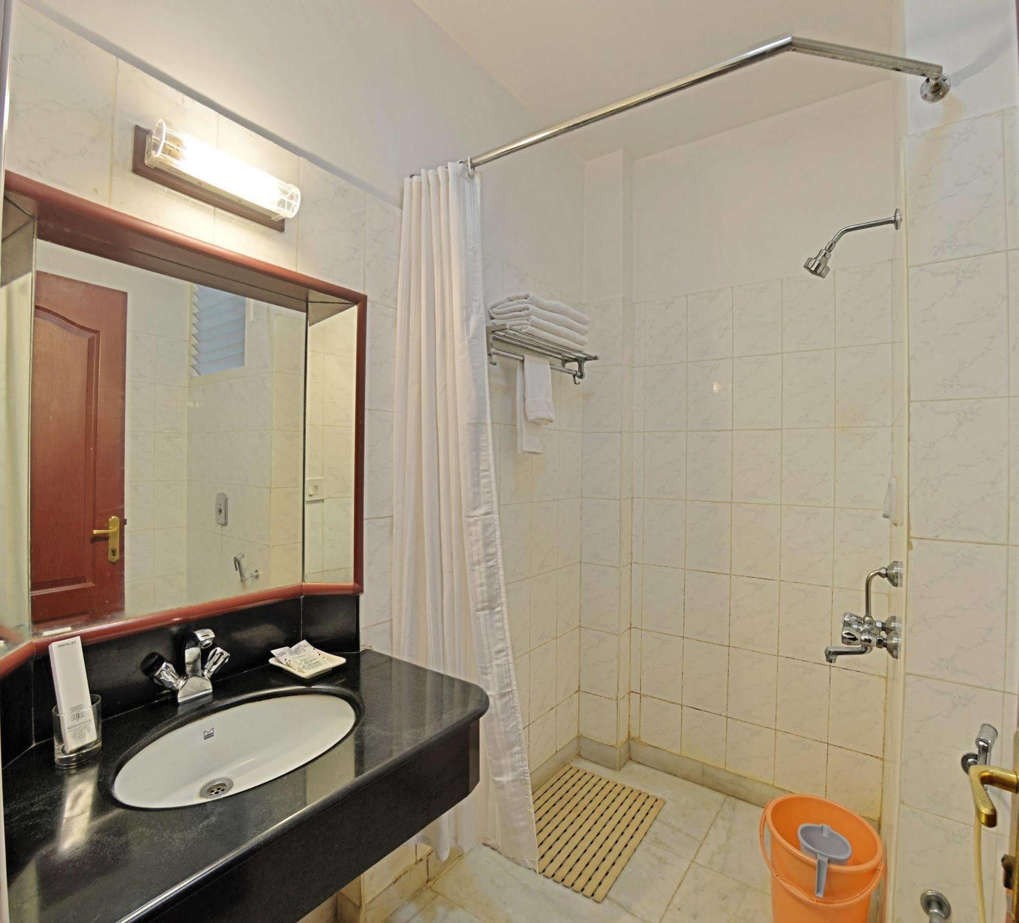 Hotel Gnanam Thanjavur Exterior photo